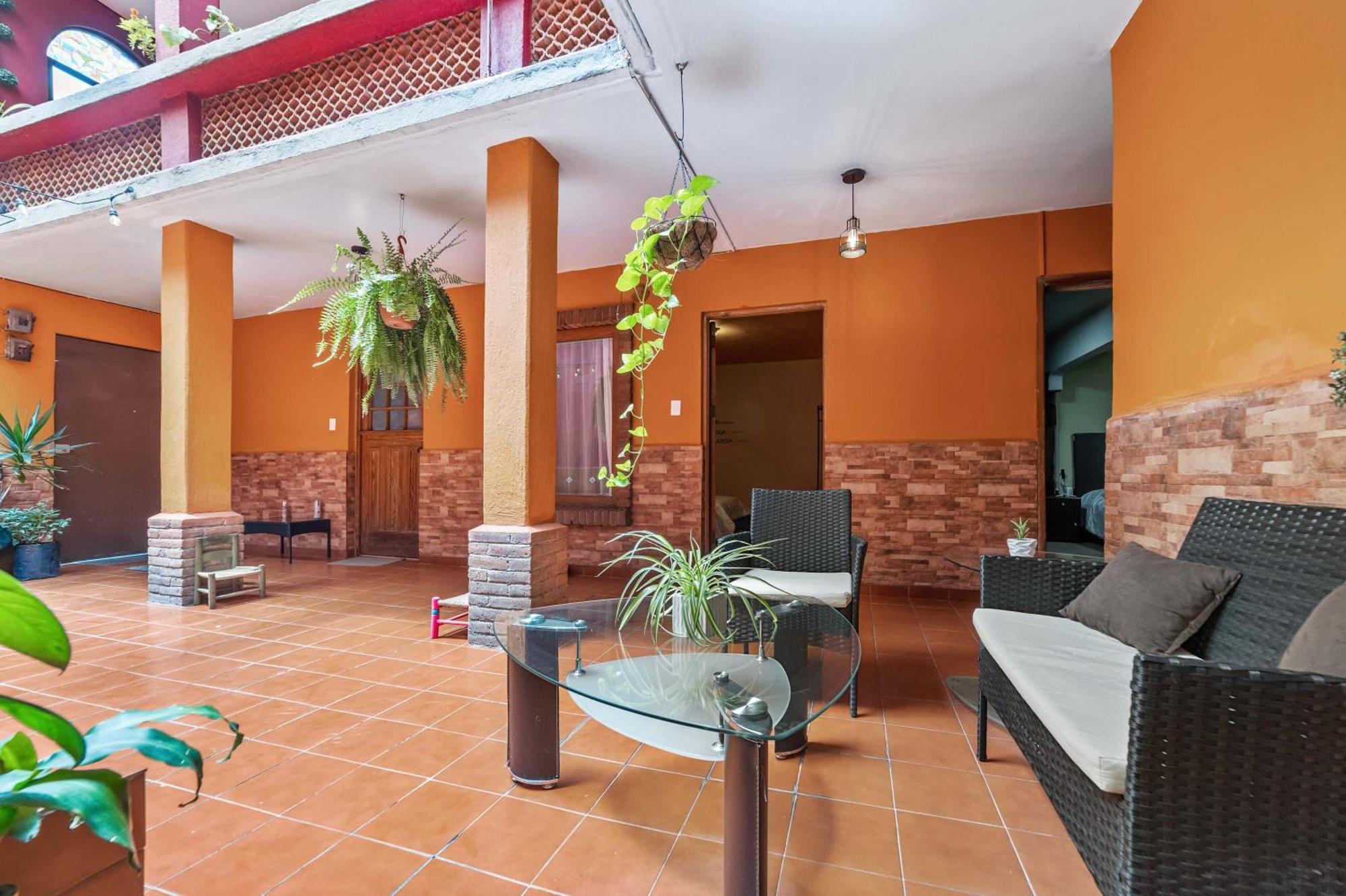 Charming 2-Bedroom Retreat In Lomas De Bezares Kota Meksiko Bagian luar foto